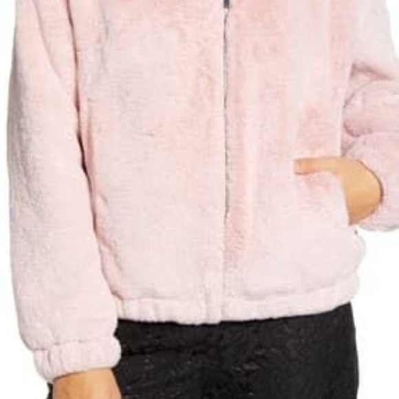 SOLD! Rachel Parcell Fur Bomber Jacket in Pink - Picture 7 of 7